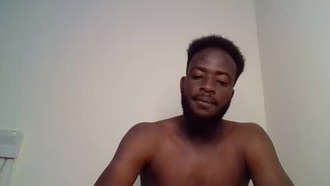 Snapshot of luckycharly chatting on 02-11-25, 02:14 MASTER DOM online show from 02-11-25, 02:14