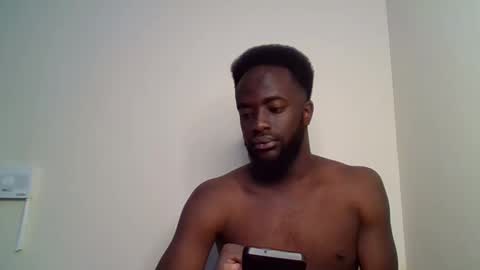 Snapshot of luckycharly chatting on 09-14-25, 11:42 MASTER DOM online show from 09-14-25, 11:42