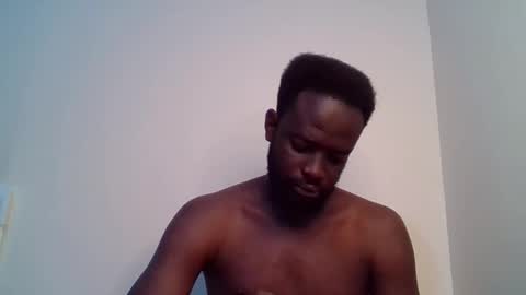 Snapshot of luckycharly chatting on 05-19-26, 02:40 MASTER DOM online show from 05-19-26, 02:40