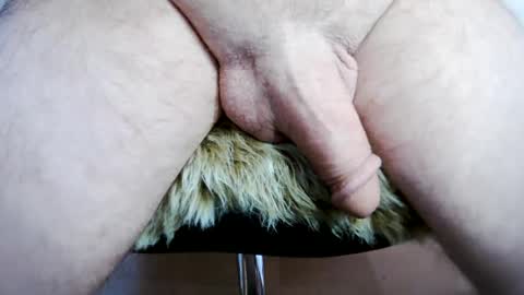 Snapshot of luckycumx chatting on 10-20-25, 08:59 luckycumx online show from 10-20-25, 08:59