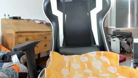 Snapshot of luckydrakex chatting on 02-27-26, 10:15 Lucky online show from 02-27-26, 10:15