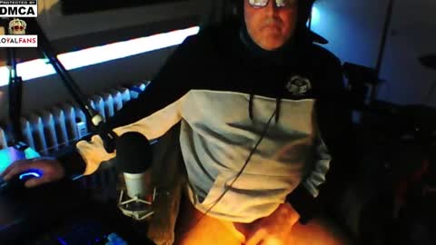        call me  Stefan online show from 01-16-25, 09:08