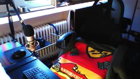        call me  Stefan online show from 09-27-25, 05:45