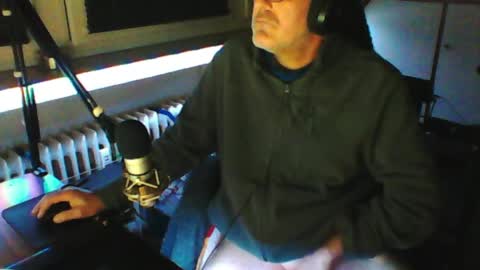        call me  Stefan online show from 04-18-26, 07:58