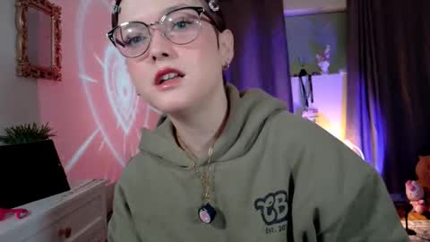 Jade online show from 02-09-26, 03:10