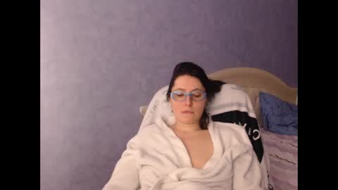 luckylinda23 online show from 02-20-25, 04:36