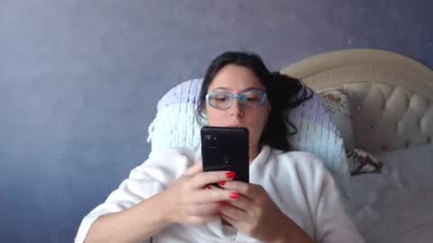 luckylinda23 online show from 10-21-25, 10:16