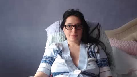 luckylinda23 online show from 03-21-26, 11:37