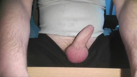 Snapshot of luckyluuk69 chatting on 01-03-25, 01:47 Luuk online show from 01-03-25, 01:47