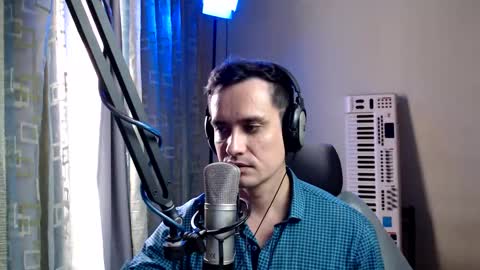 Snapshot of luckyman10000000 chatting on 11-07-25, 09:09 luckyman10000000 online show from 11-07-25, 09:09
