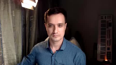 Snapshot of luckyman10000000 chatting on 11-25-25, 01:33 luckyman10000000 online show from 11-25-25, 01:33