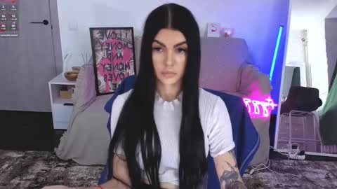 Monika online show from 11-10-25, 02:27