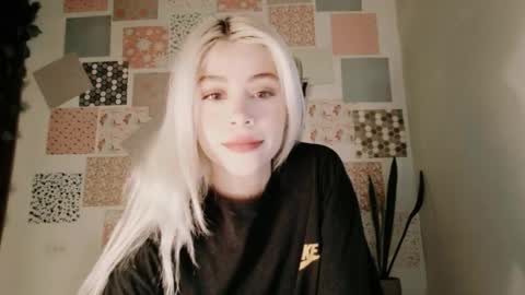 luckysapphire777 online show from 03-16-26, 09:13