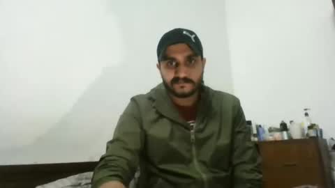 Snapshot of luckysinghdd chatting on 01-12-25, 02:09 luckysinghdd online show from 01-12-25, 02:09
