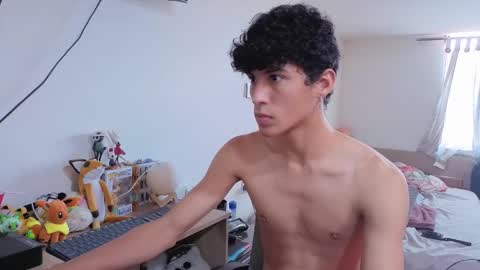 Snapshot of luclawthorne chatting on 01-17-26, 03:39 Lu Independent Model online show from 01-17-26, 03:39