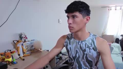 Snapshot of luclawthorne chatting on 01-31-26, 07:11 Lu Independent Model online show from 01-31-26, 07:11