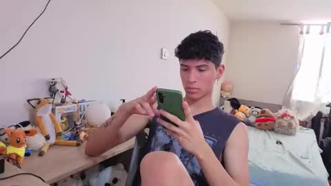 Snapshot of luclawthorne chatting on 02-06-26, 05:49 Lu Independent Model online show from 02-06-26, 05:49