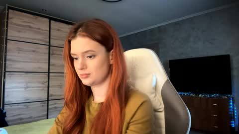 EmmaEmbers online show from 04-13-26, 03:06