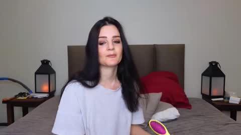 Lucy online show from 10-02-25, 09:11