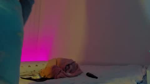 lucy__ray online show from 04-18-26, 12:14