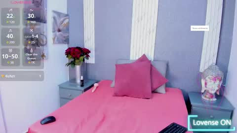 Snapshot of lucy_canel chatting on 03-06-25, 07:43 lucy_canel online show from 03-06-25, 07:43