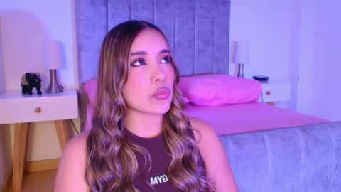 lucy online show from 04-07-26, 03:40