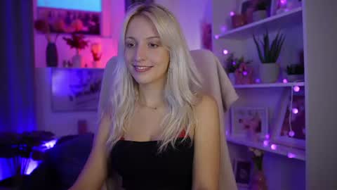 Cutie Lucy online show from 07-31-26, 06:18
