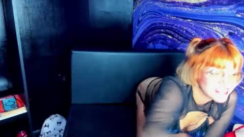 lucy_doll69 online show from 01-10-26, 07:59