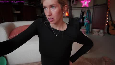 Lucy. online show from 01-15-25, 08:37