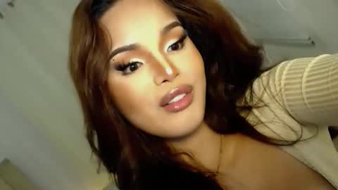    MONA    online show from 12-08-24, 02:39