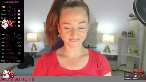 Snapshot of lucy_hot77 chatting on 12-20-24, 12:52 Lucia online show from 12-20-24, 12:52