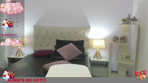 Snapshot of lucy_hot77 chatting on 01-22-25, 09:10 Lucia online show from 01-22-25, 09:10