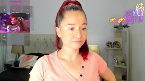 Snapshot of lucy_hot77 chatting on 10-11-25, 07:12 Lucia online show from 10-11-25, 07:12
