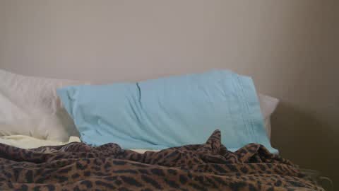 Lucy Liberty online show from 12-24-24, 08:38