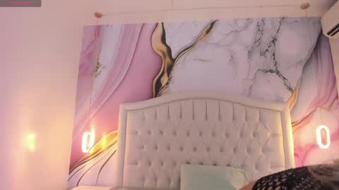 Lucy online show from 04-07-26, 12:05