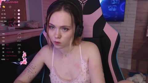 Lucy online show from 11-05-25, 09:04