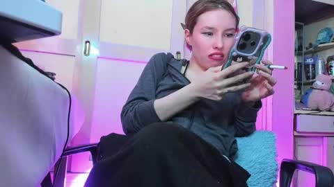 Snapshot of lucy_s3x chatting on 05-16-26, 03:25 Lulu online show from 05-16-26, 03:25