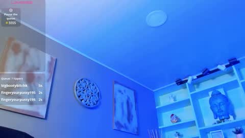 Lucy  online show from 03-05-25, 11:27