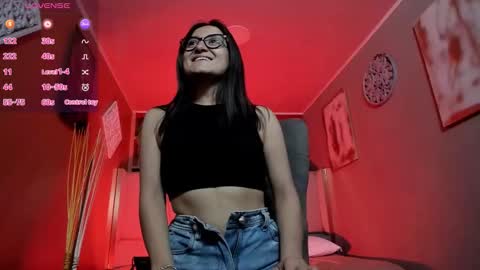 Lucy  online show from 09-24-25, 01:03