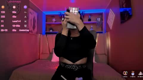 Lucy  online show from 10-06-25, 11:51