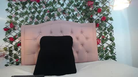 Lucy Cute online show from 03-26-26, 02:22