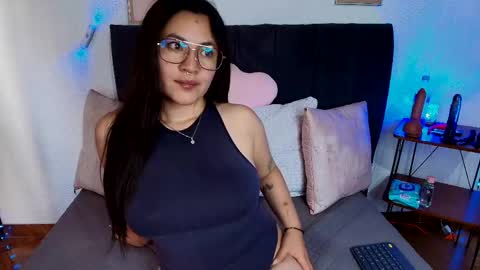 Snapshot of lucyfer_111 chatting on 06-04-26, 08:15 sam online show from 06-04-26, 08:15