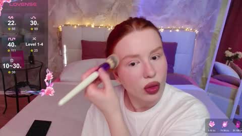 Lucy online show from 02-19-26, 03:35