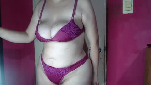 Lucy online show from 02-04-25, 02:17