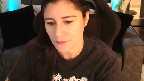 LUCY online show from 05-30-26, 02:58