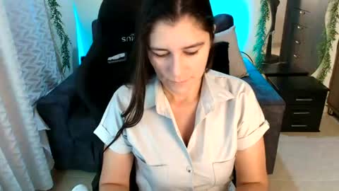 Snapshot of lucyli_ chatting on 07-15-26, 10:53 LUCY online show from 07-15-26, 10:53