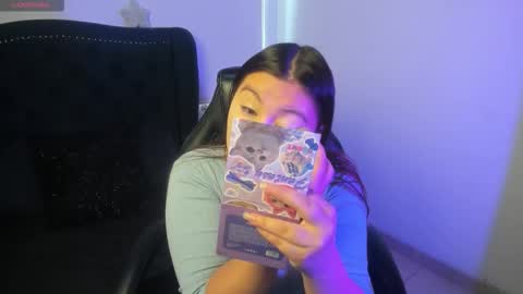 Lucy Petit online show from 12-02-25, 12:54