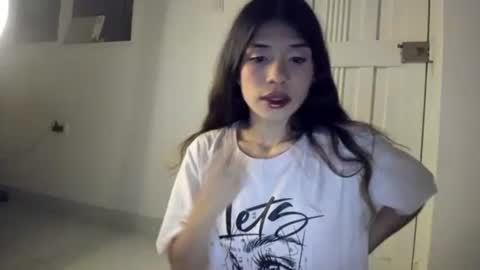 lucyportman online show from 04-19-26, 09:19