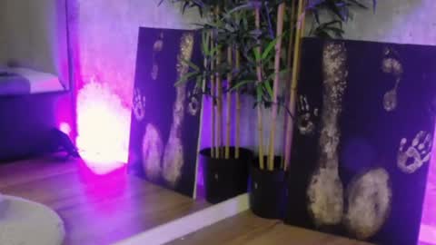 Snapshot of lucyrayy chatting on 02-05-26, 11:53 lucyrayy online show from 02-05-26, 11:53