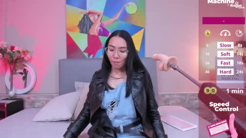 Lucy Liiu online show from 09-23-25, 01:14